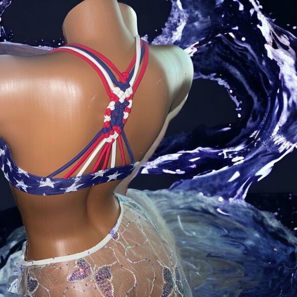 Xhilaration l Red, White, Blue l Flag l Bikini top l Crocheted Back Decor l S - Picture 4 of 11